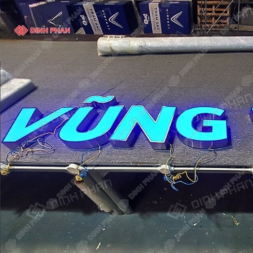 Chu inox trang VUNG TAU 1