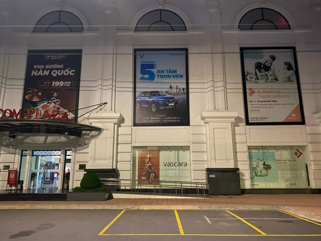 Bang Hieu Dung Dep 2025 10 Mẫu Bảng Hiệu Đứng Ngoài Trời