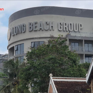 Chữ mica hông inox