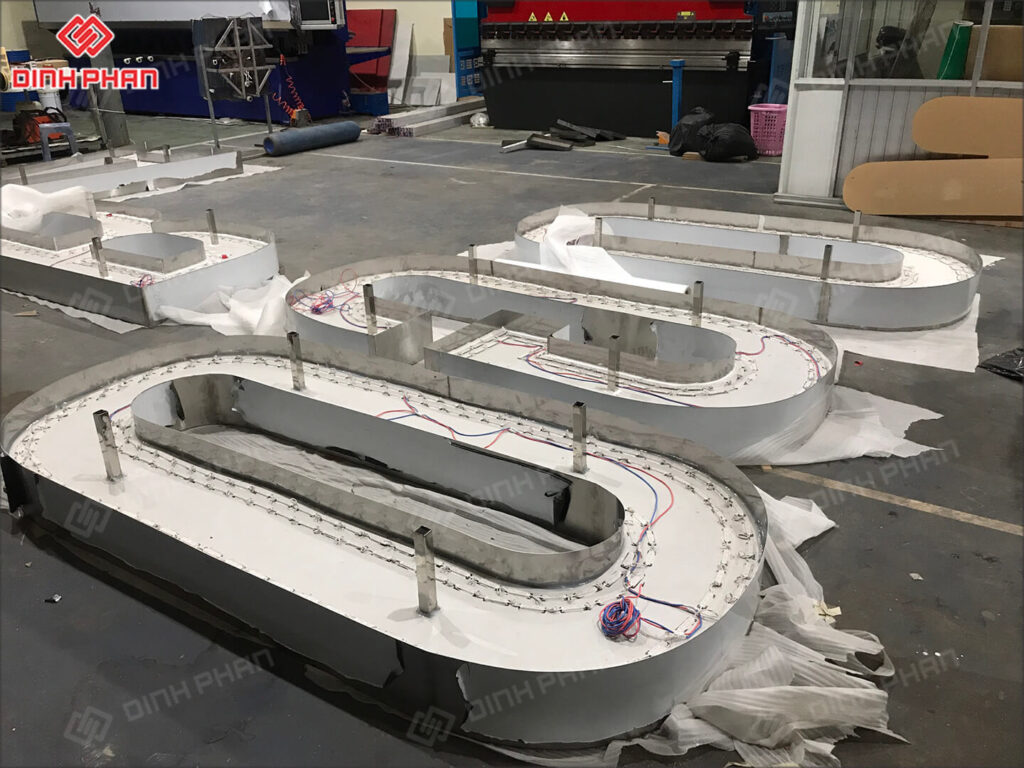 Chu mica hong inox 14