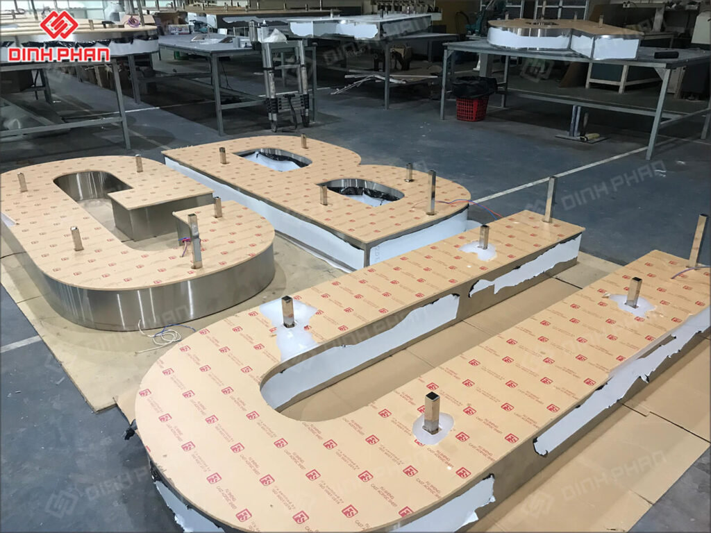 Chu mica hong inox 15