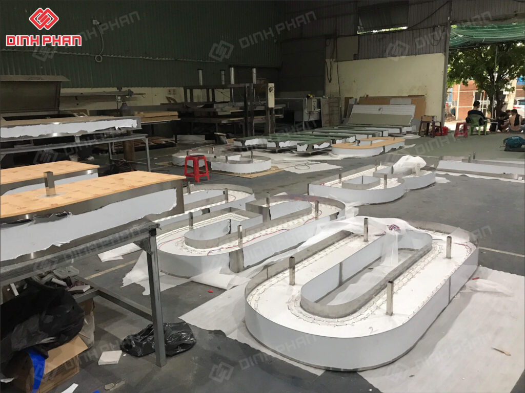 Chu mica hong inox 2