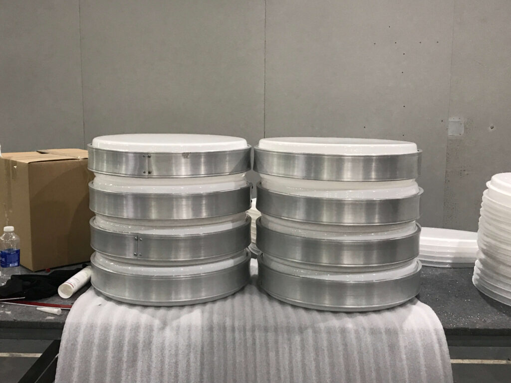 Hộp Đèn Kiểu Mới – Mẫu Mã Độc Đáo, Phong Cách Châu Âu | Đinh Phan