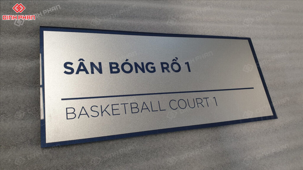 Lam bang hieu dep gia re TPHCM 60 In uv bảng hiệu inox xước