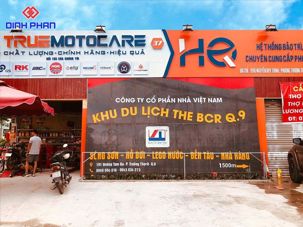 bang hieu garage o to 4