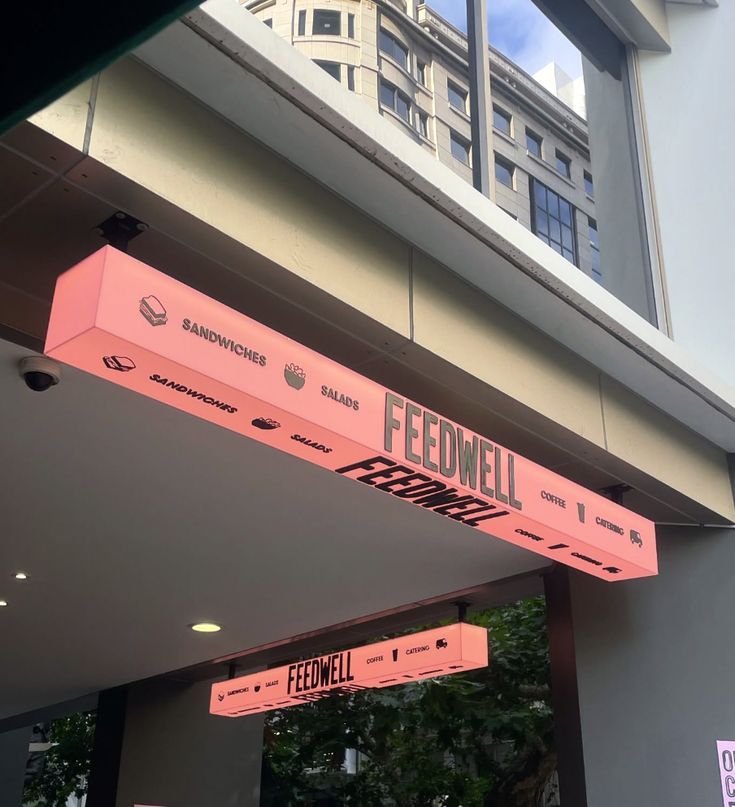 Bảng Hiệu Mica Đẹp, Bền, Giá Tốt | Thiết Kế & Thi Công Chuyên Nghiệp