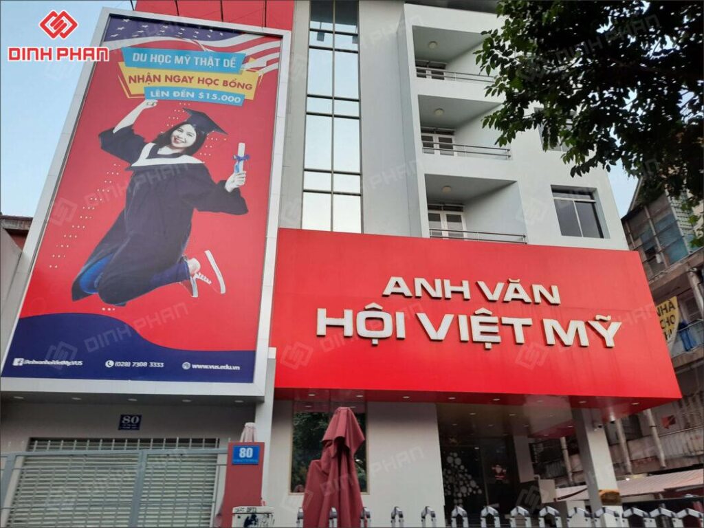 bang hieu trung tam anh ngu 8 1067x800 1