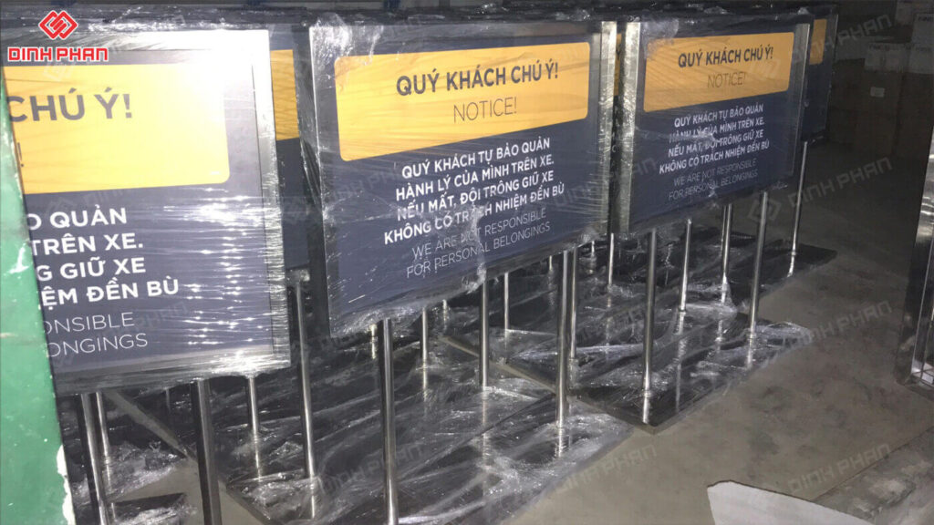 bien chi dan toa nha chung cu vinhome 17 1400x788 1 Mẫu Bảng Hiệu Đứng Chỉ Dẫn Ngoài Trời