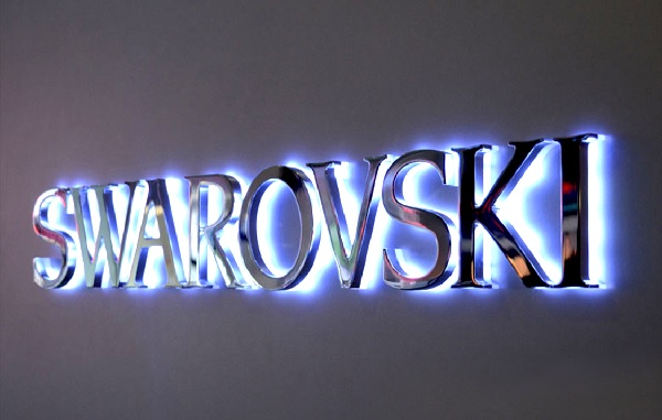 Làm bảng hiệu chữ nổi