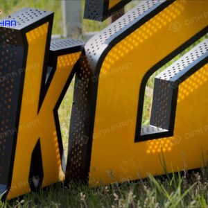 chu inox duc lo gan led 02