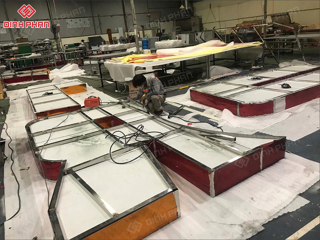 chu inox kho lon 01 1