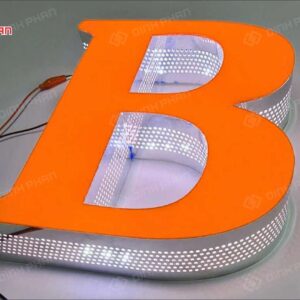 chu inox long mat mica khoet lo chan 01