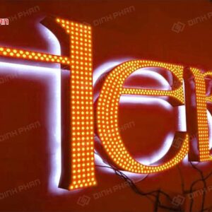 chu inox long mat mica khoet lo chan 09