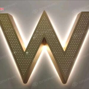 chu inox long mat mica khoet lo chan 12