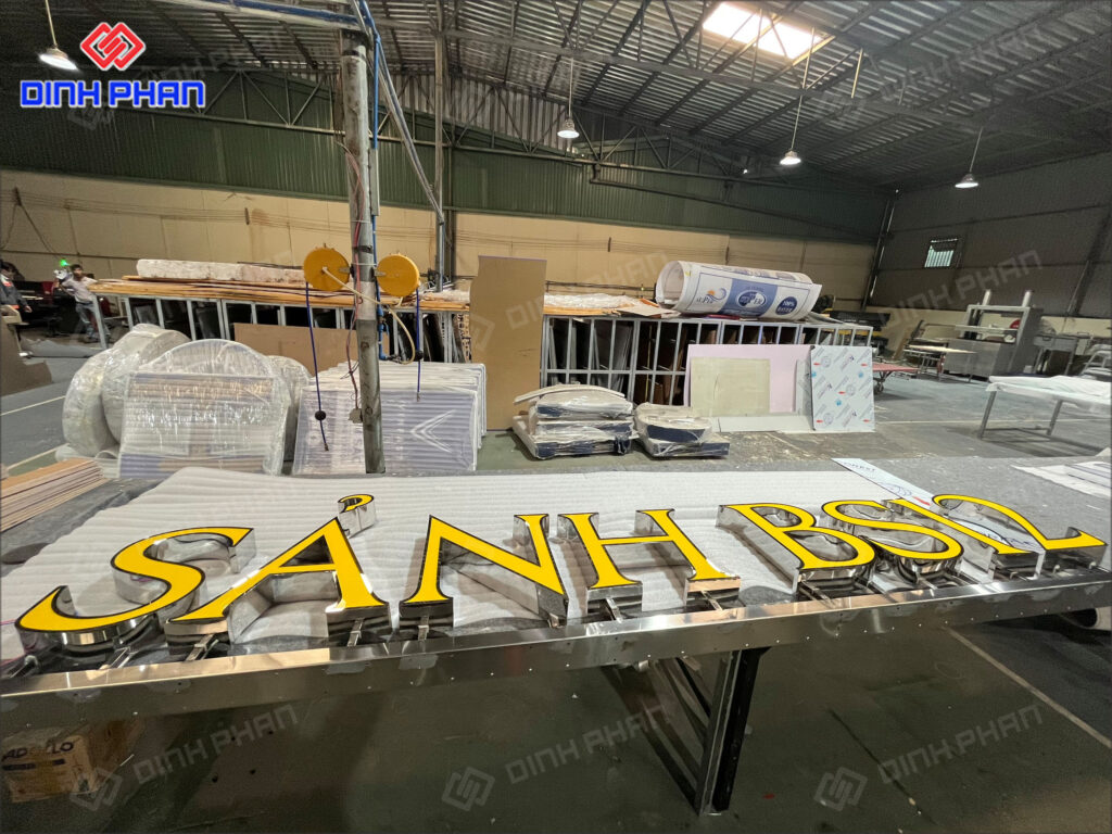 chu inox mat mica 19 Chữ Inox Mặt Mica Cao Cấp