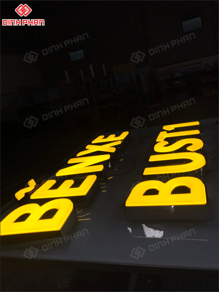 chu inox mat mica hut noi 10