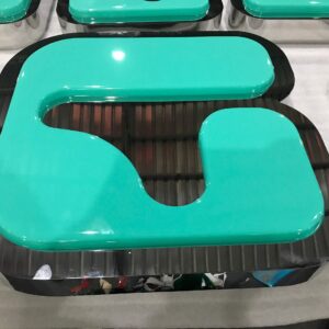 chu inox mat mica hut noi 17