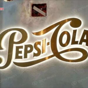 chu inox sang chan 19