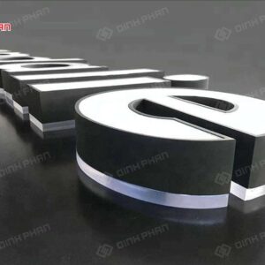 chu inox sang chan 23