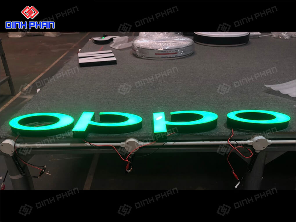 Chữ mica hông inox 