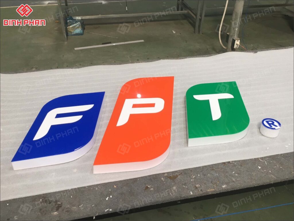 chu inox son mat mica in uv 14