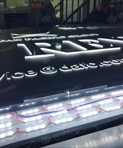 chu inox vang xuoc mica chao sang chan 6 bang hieu chu inox vang xuoc hien dai