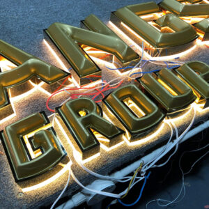 chu mica sang chan 5