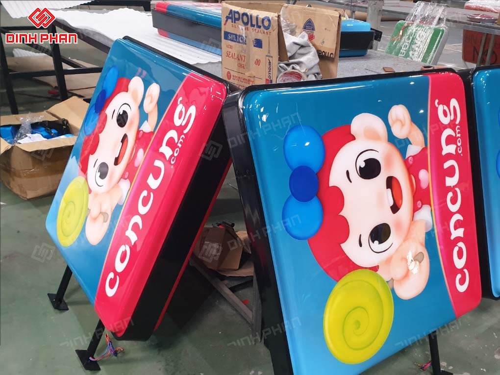 Hộp Đèn Con Cưng – Thiết Kế &amp; Gia Công Hộp Đèn Thương Hiệu Tại Đinh Phan