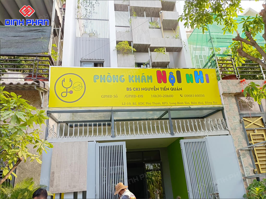 Biển bạt khổ lớn phòng khám