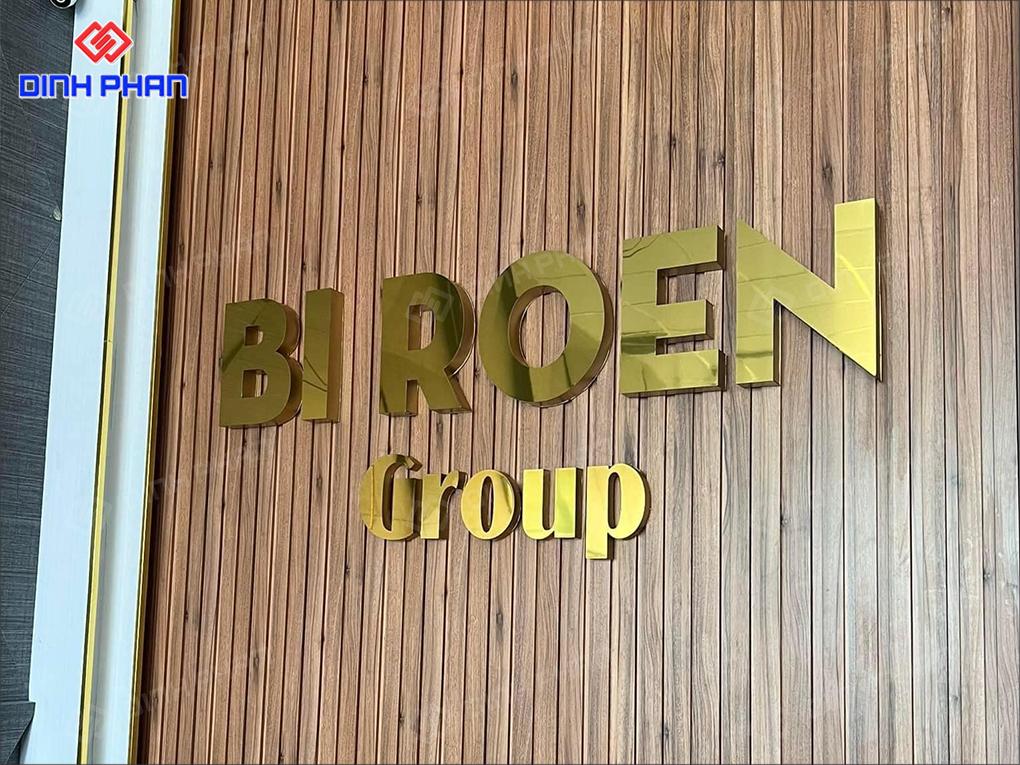 bang hieu cong ty inox vang guong