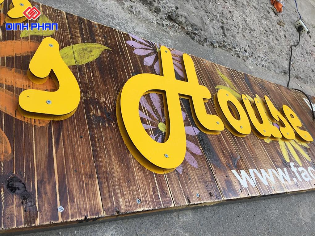 lam bang hieu go dep hcm