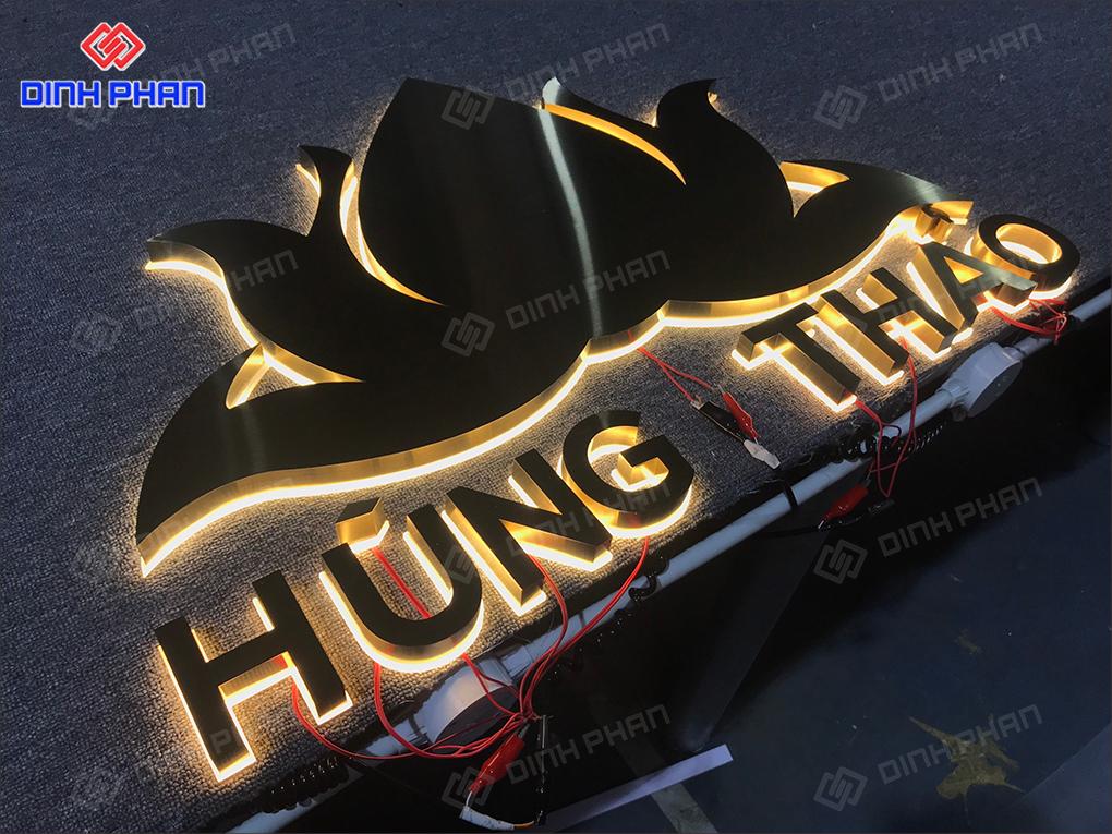 bang hieu nha hang chu inox sang chan