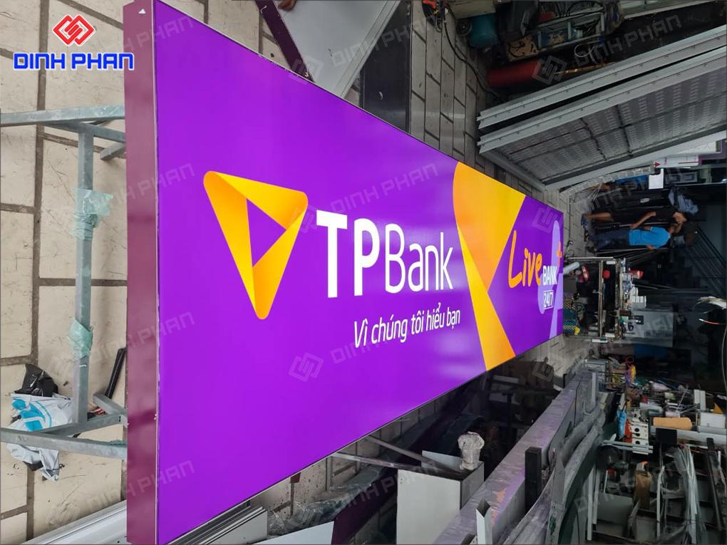 hop-den-tp-bank