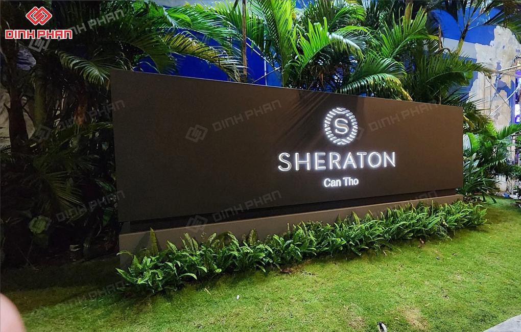 bang-hieu-mat-tien-khach-san-sheraton-01