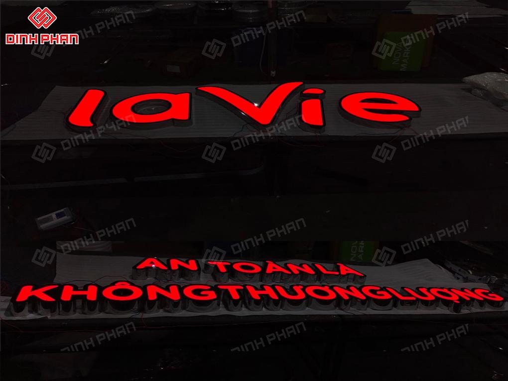 lam-bo-chu-inox-nuoc-khoang-lavie