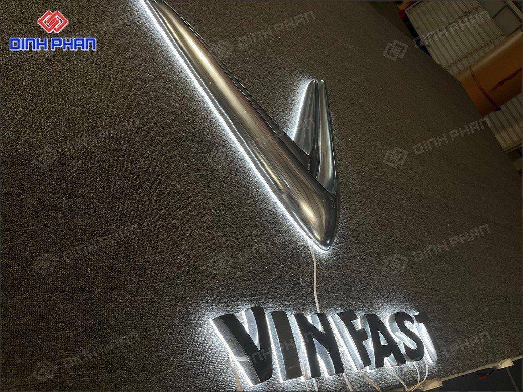 lam-logo-vinfast