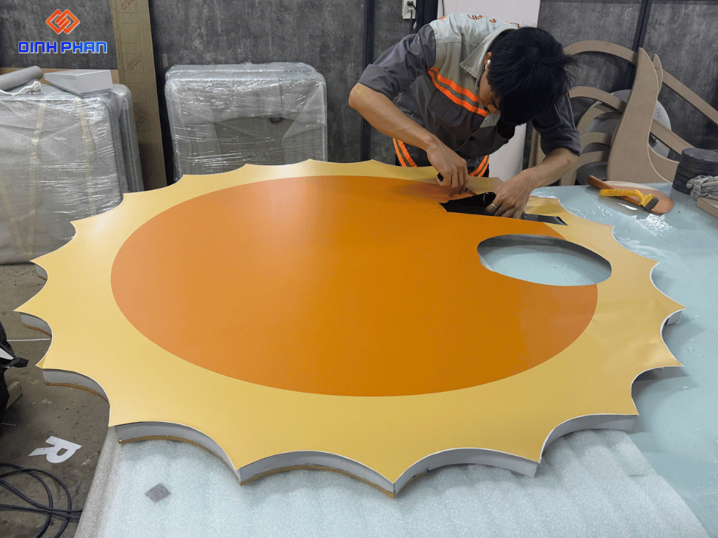 logo-inox-kich-thuoc-lon